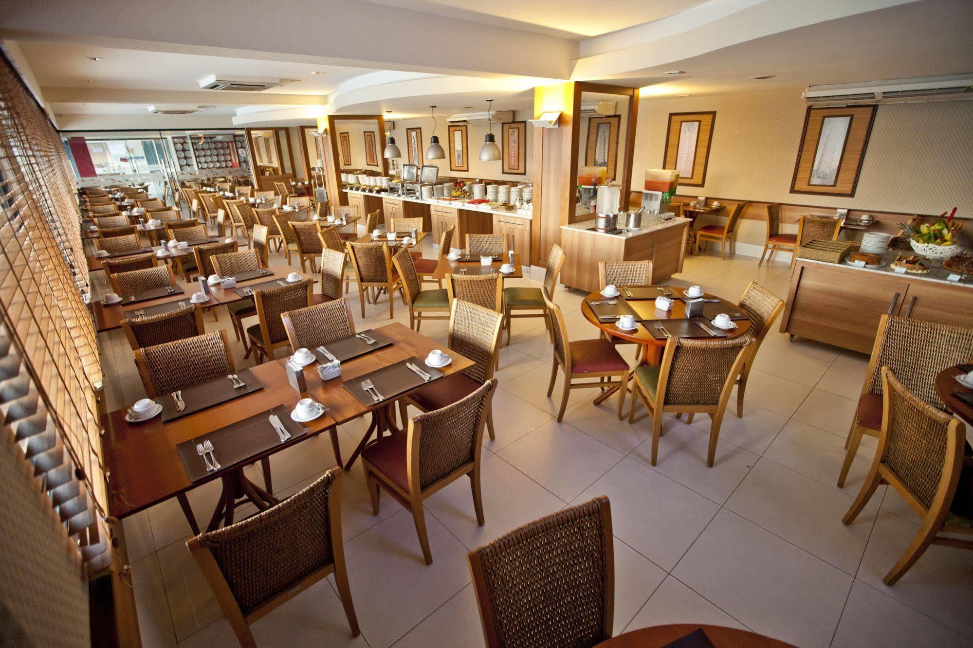 Aquarios Praia Hotel 아라카주 외부 사진